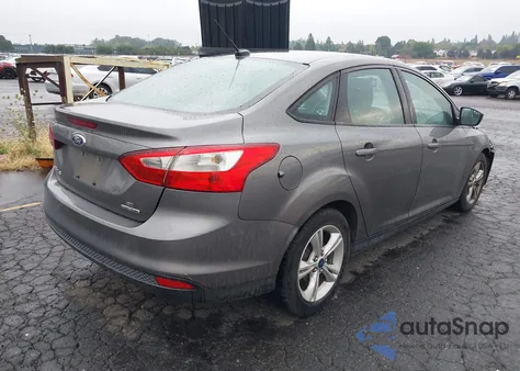 2014 Ford Focus Se z USA, uszkodzony, nr VIN 1FADP3F23EL324739